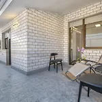 Sardinia Re - Indigo Apartment Alghero