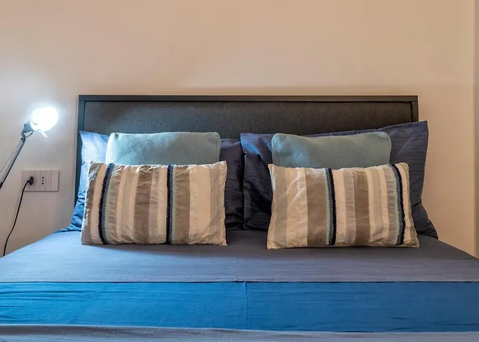 Sardinia Re - Indigo * Alguer