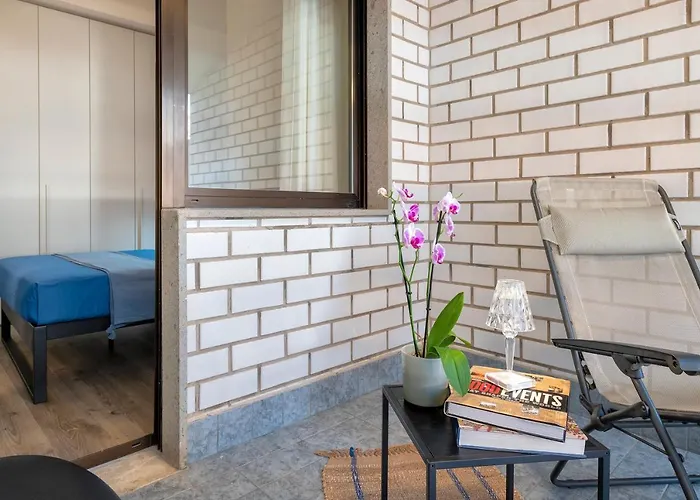 Sardinia Re - Indigo * Alguer