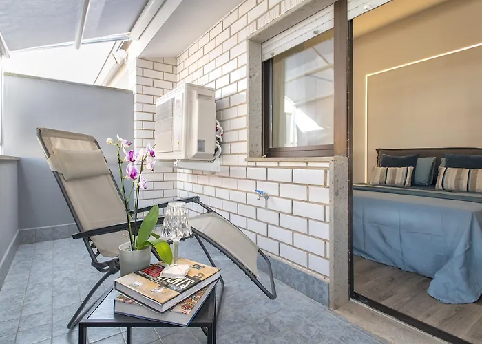 Sardinia Re - Indigo